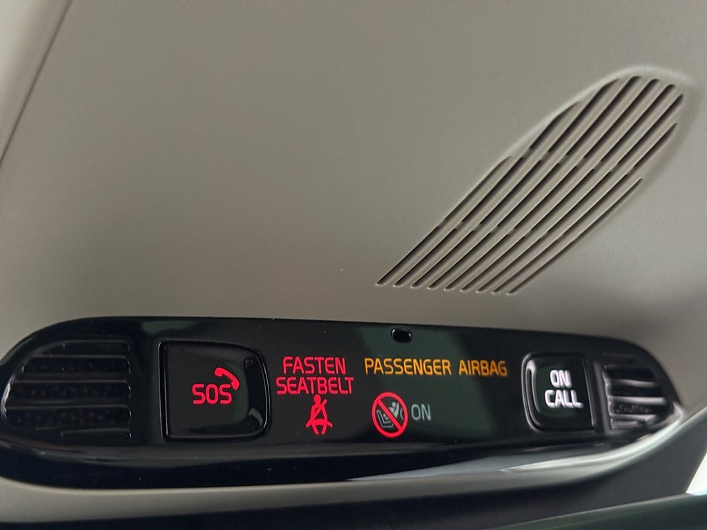 Vehicle Image 36