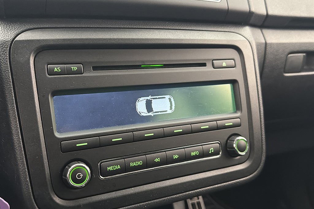 Vehicle Image 17