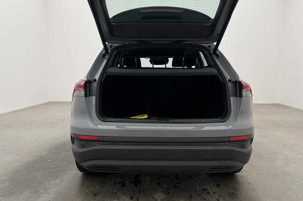 Vehicle Image 36