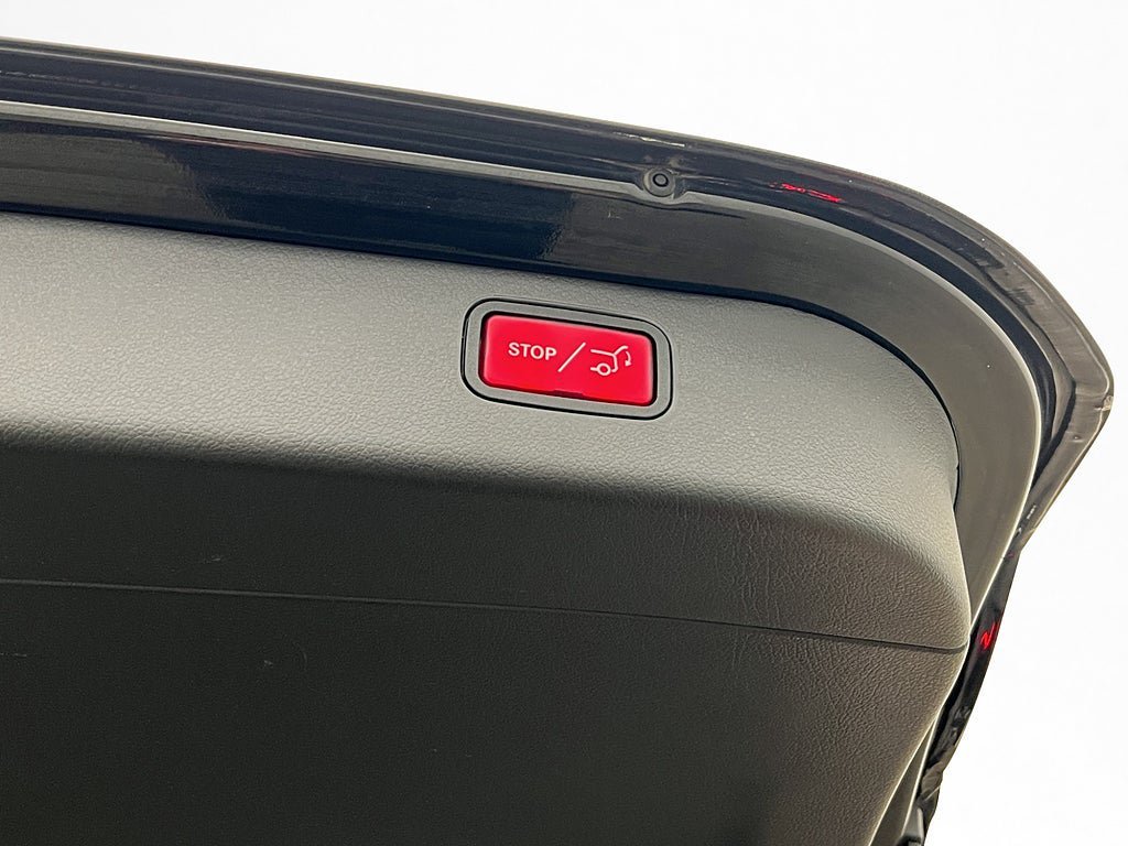 Vehicle Image 27