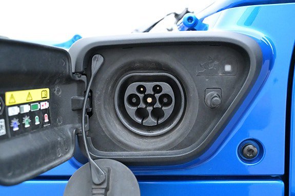 Vehicle Image 23
