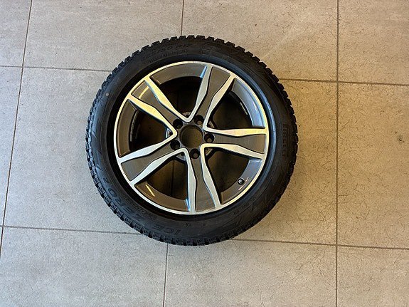 Vehicle Image 20