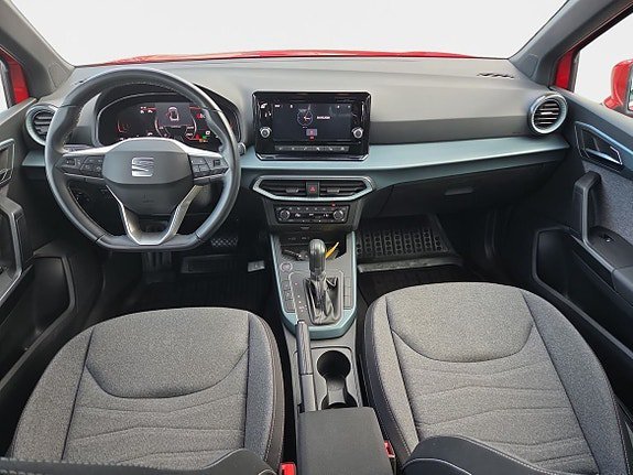 Vehicle Image 12