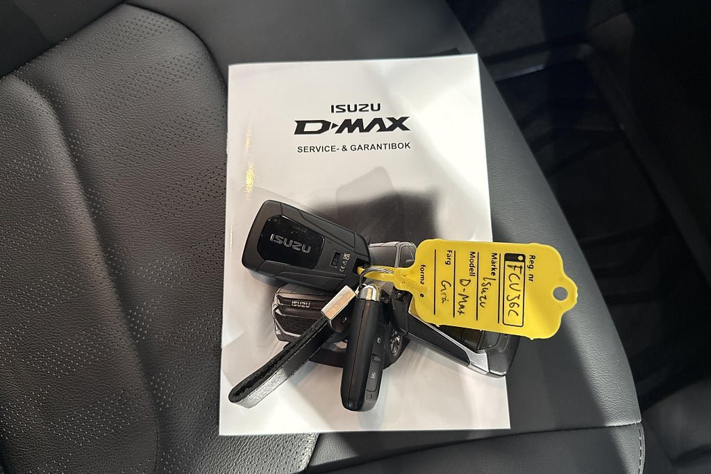 Vehicle Image 21