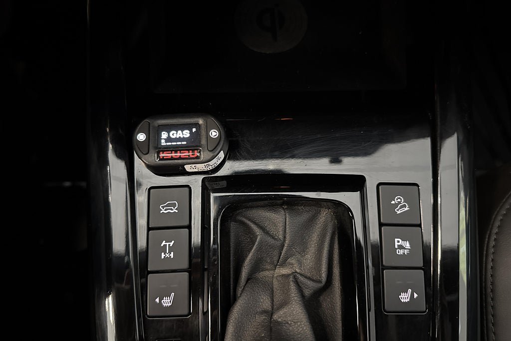 Vehicle Image 25
