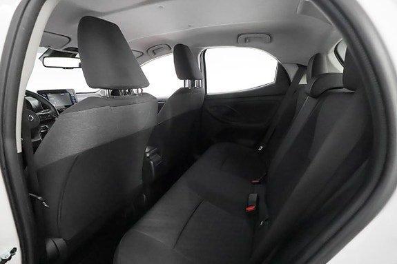 Vehicle Image 17
