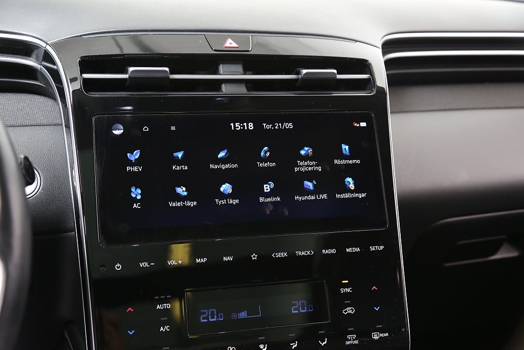 Vehicle Image 21