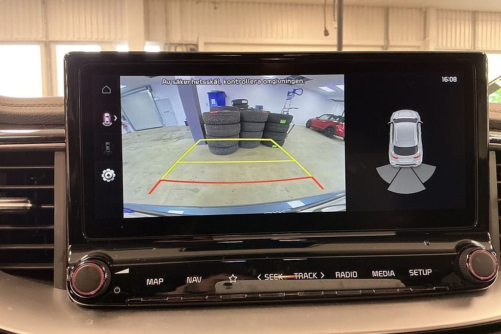 Vehicle Image 22
