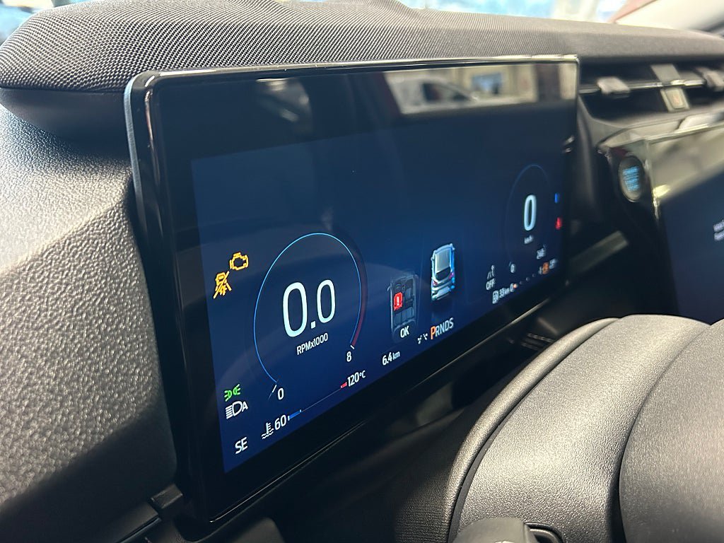 Vehicle Image 16