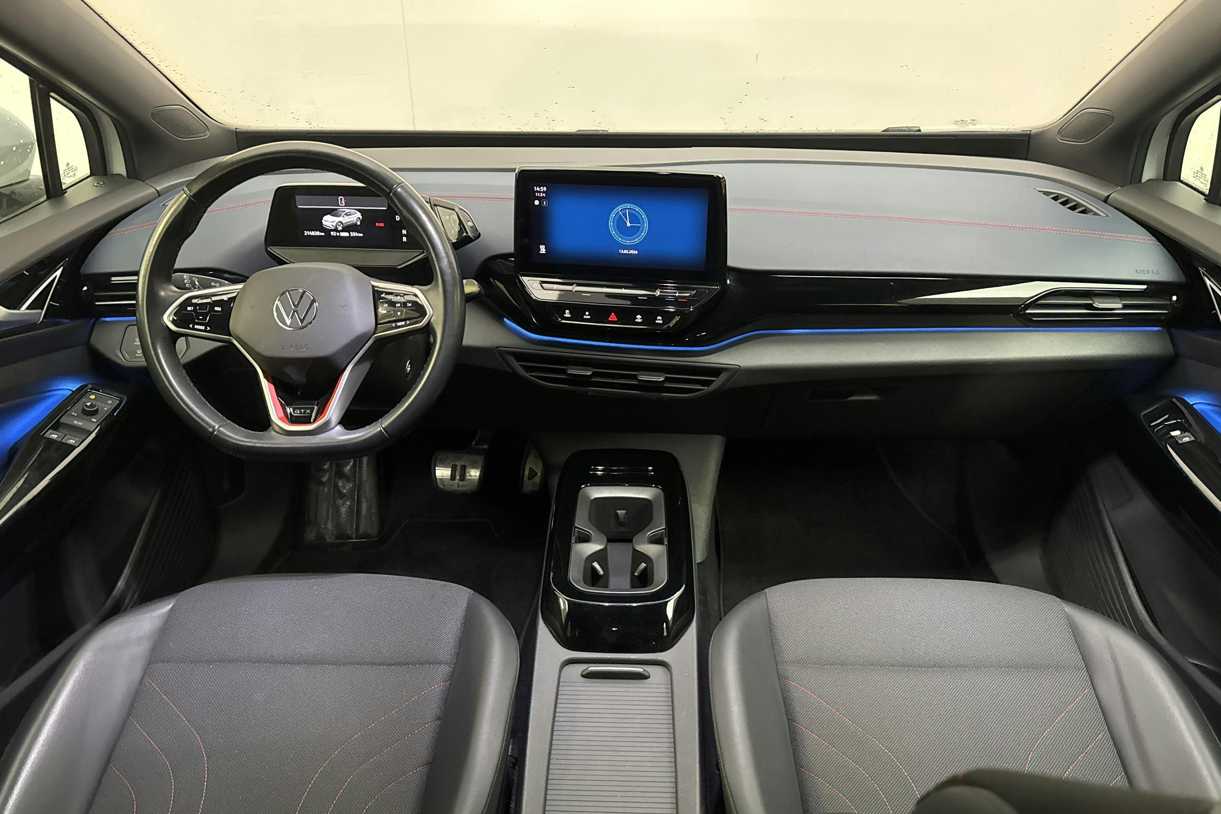 Vehicle Image 6