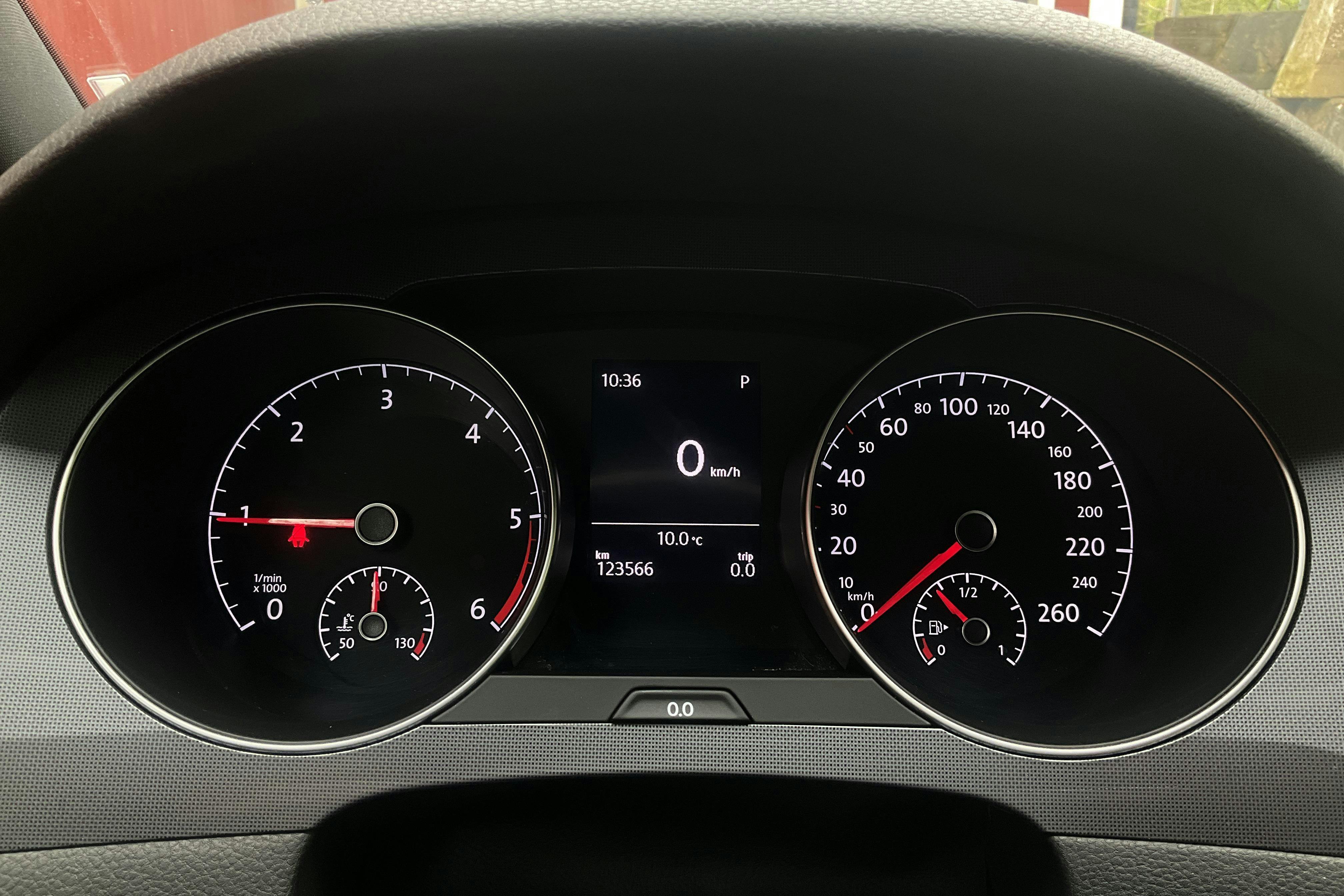 Vehicle Image 10