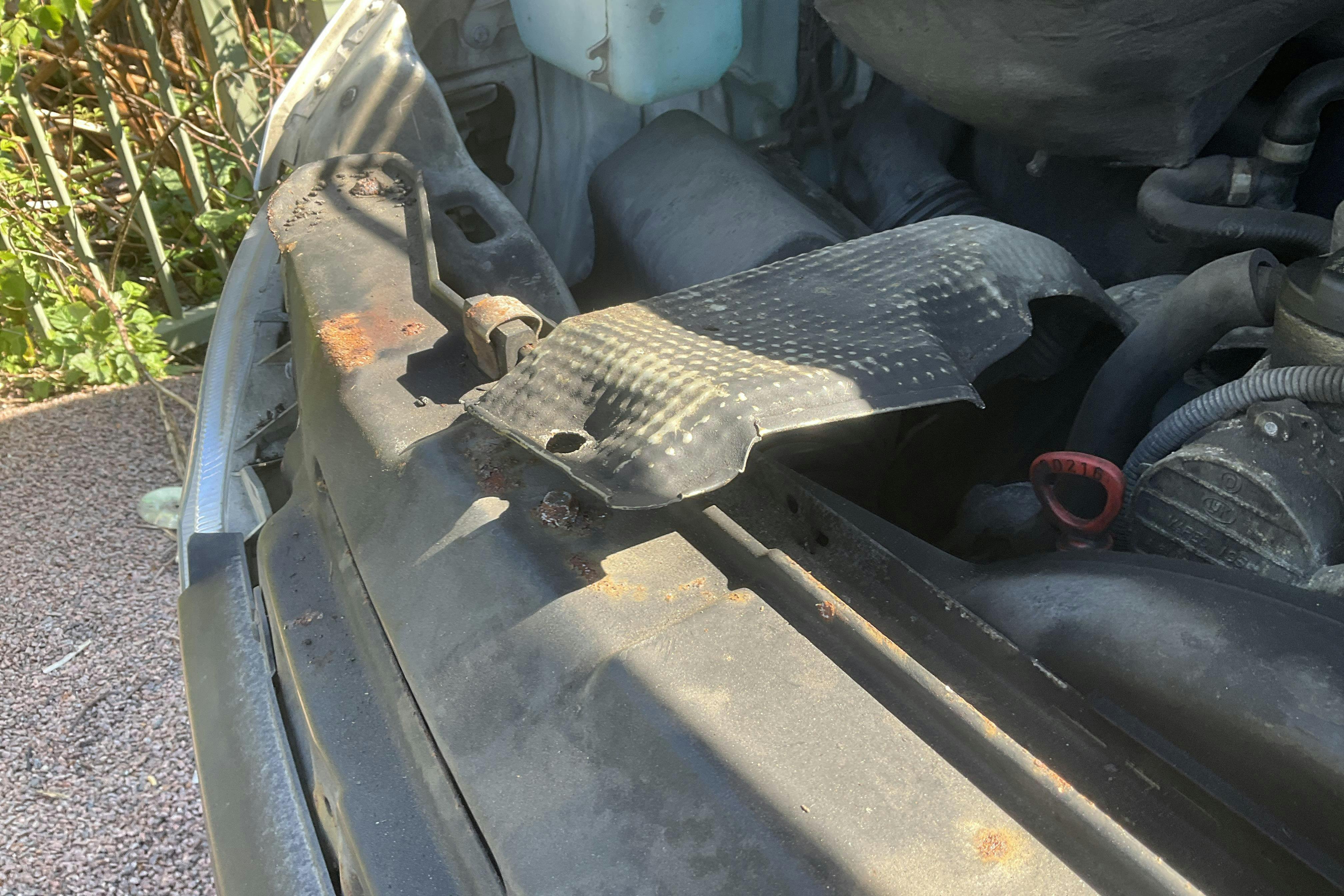 Vehicle Image 19