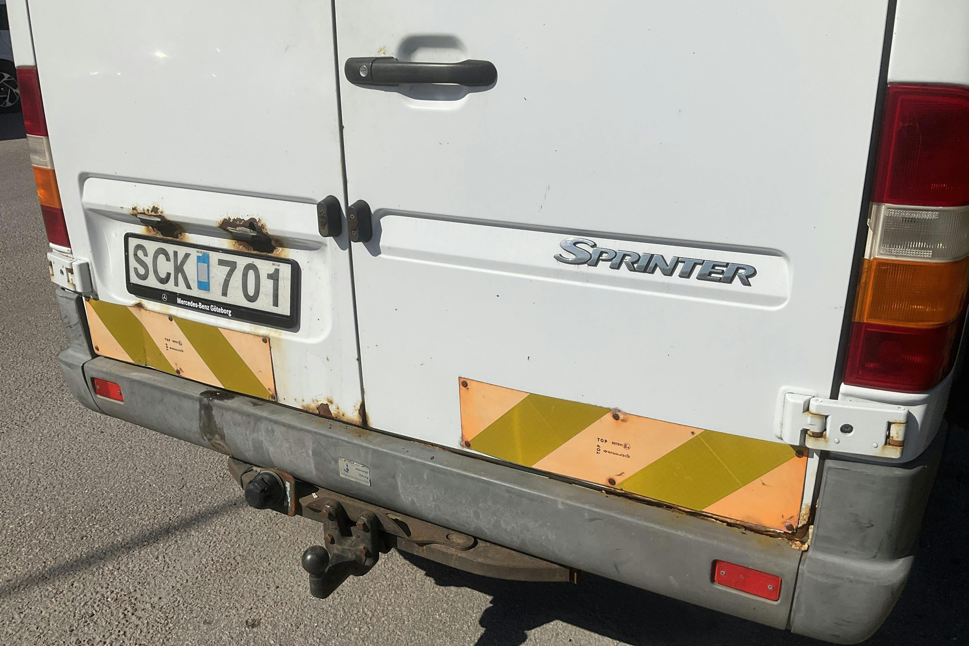 Vehicle Image 23