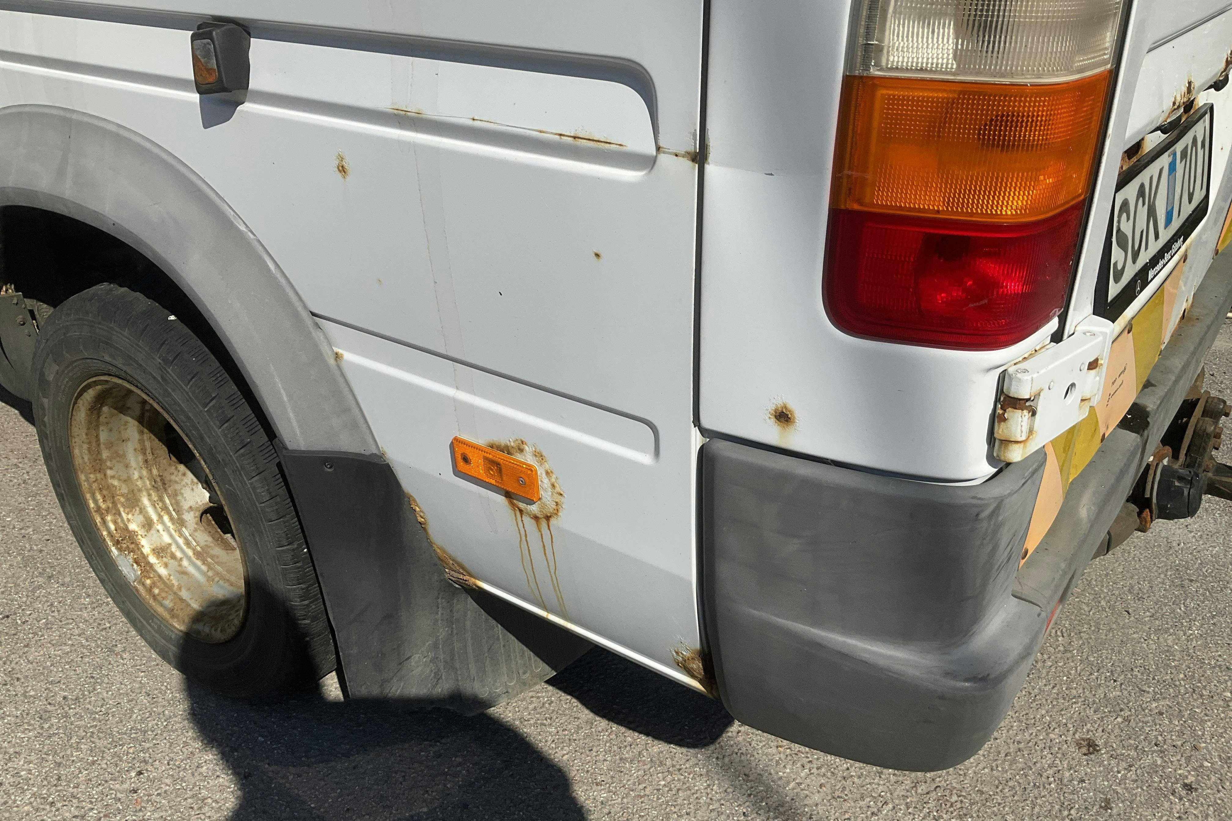 Vehicle Image 26