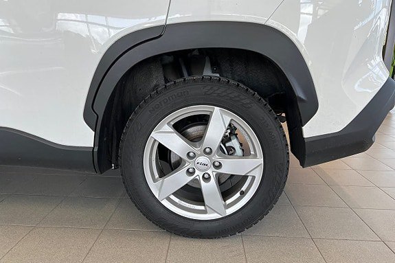 Vehicle Image 17