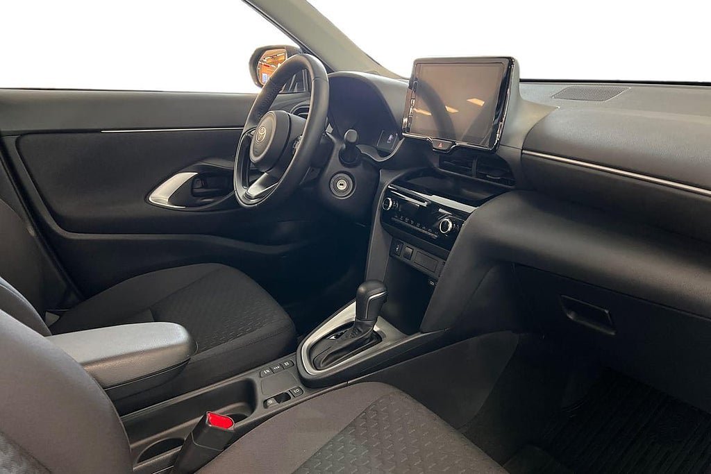 Vehicle Image 7