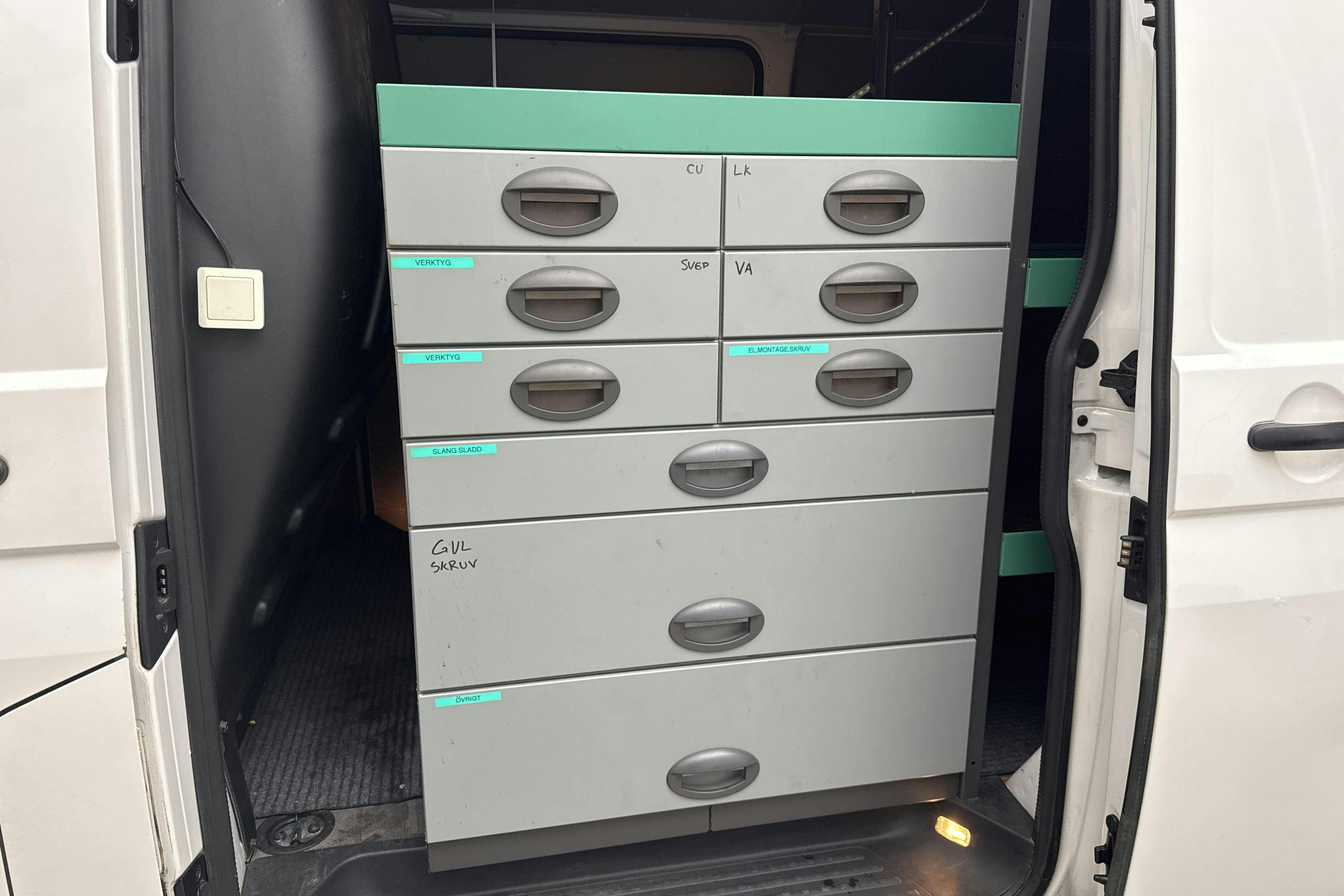 Vehicle Image 15