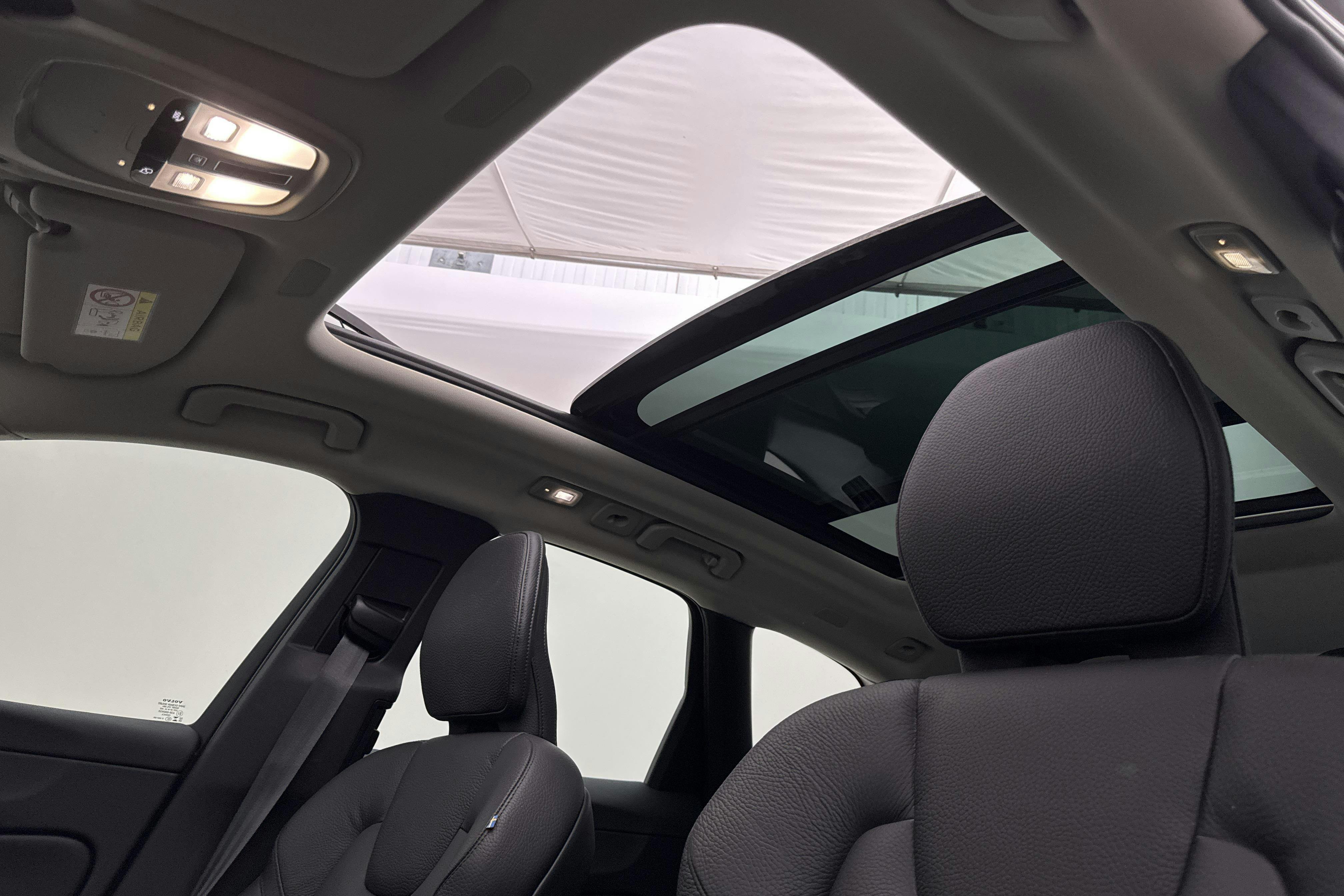 Vehicle Image 19
