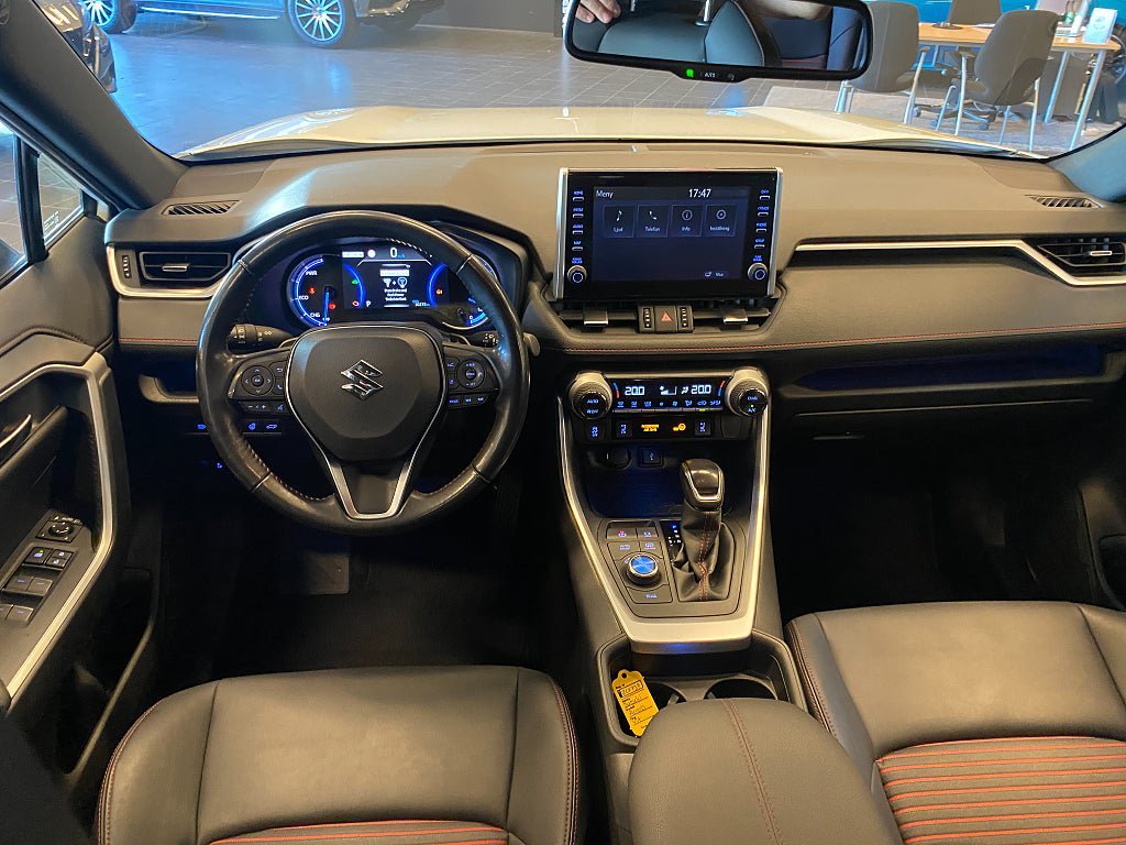 Vehicle Image 9