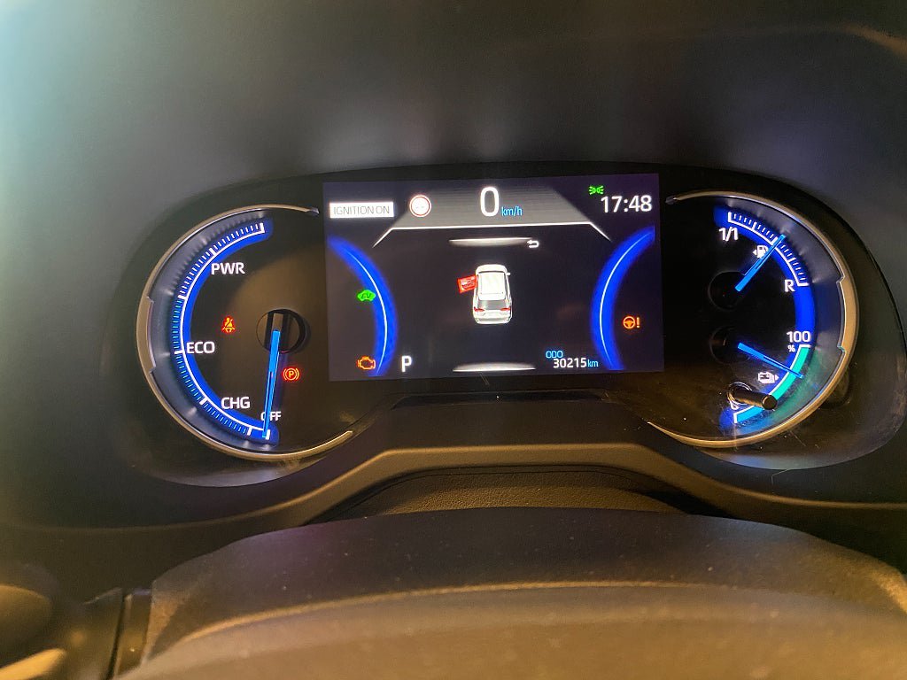 Vehicle Image 12