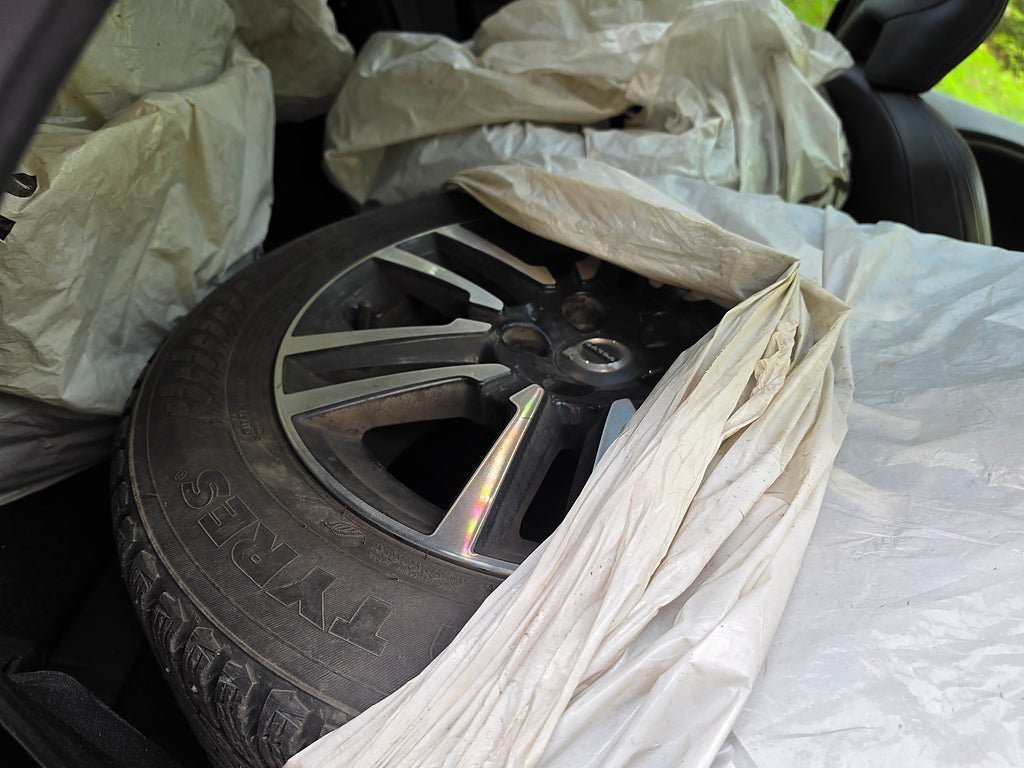 Vehicle Image 9