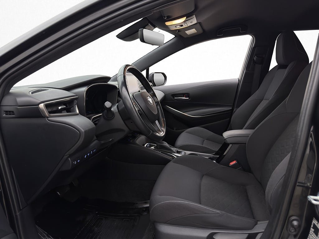 Vehicle Image 10