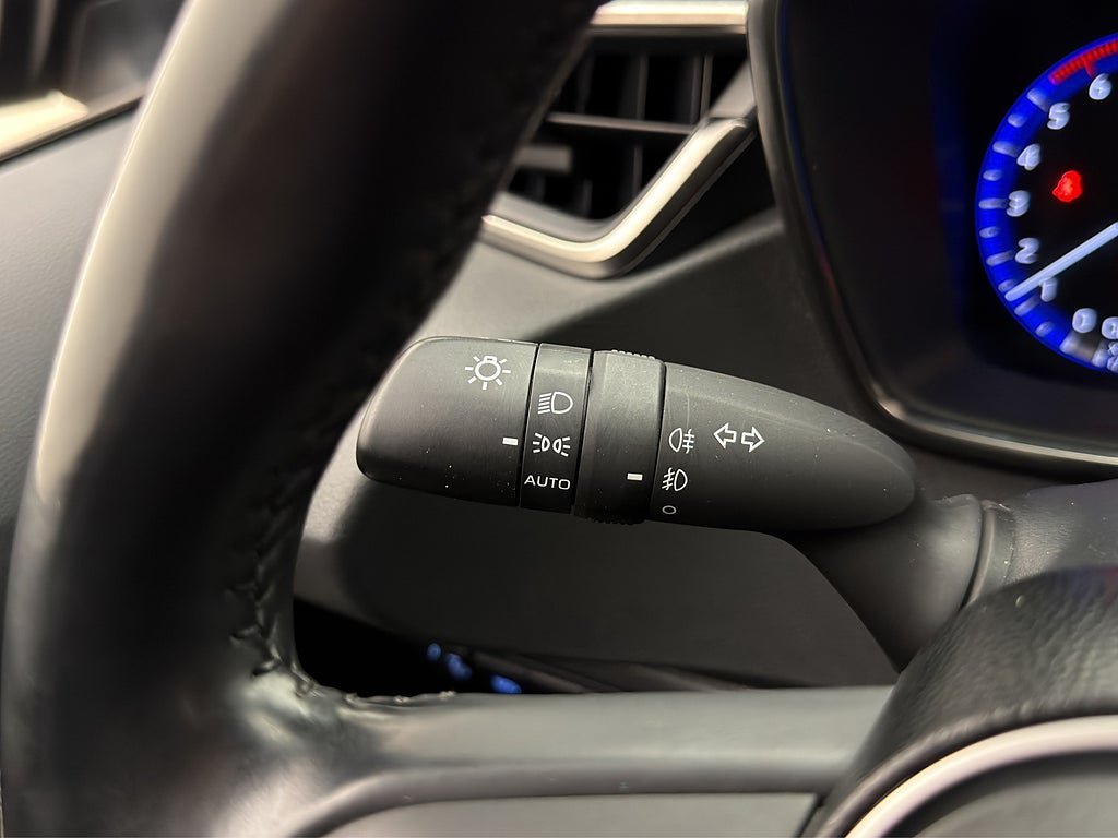 Vehicle Image 17