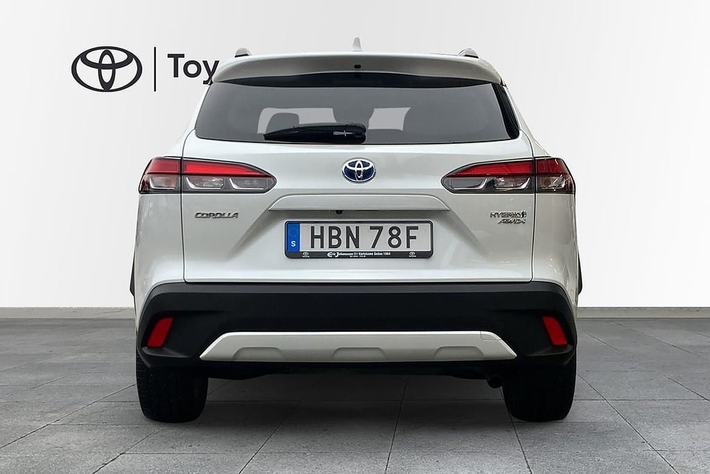 Vehicle Image 6