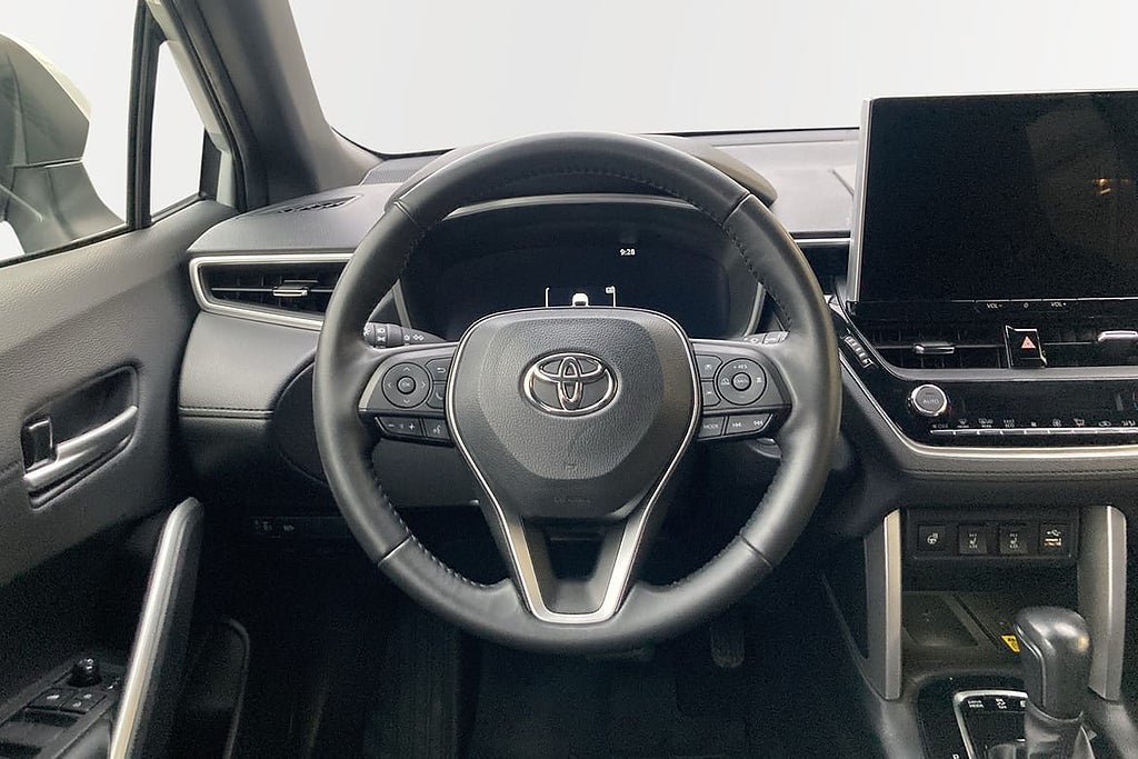 Vehicle Image 10