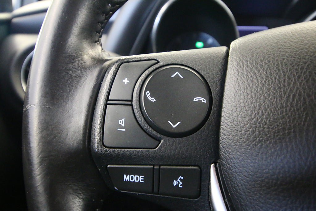Vehicle Image 17
