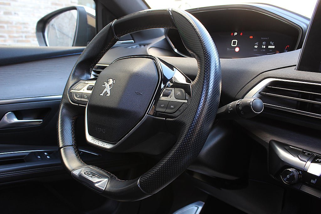 Vehicle Image 31