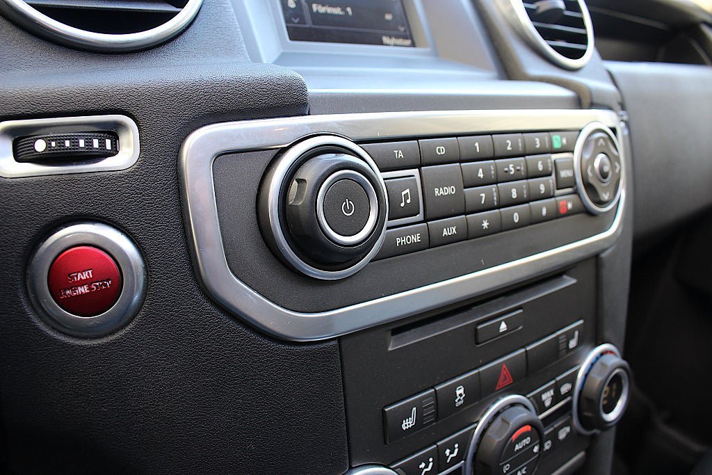 Vehicle Image 30