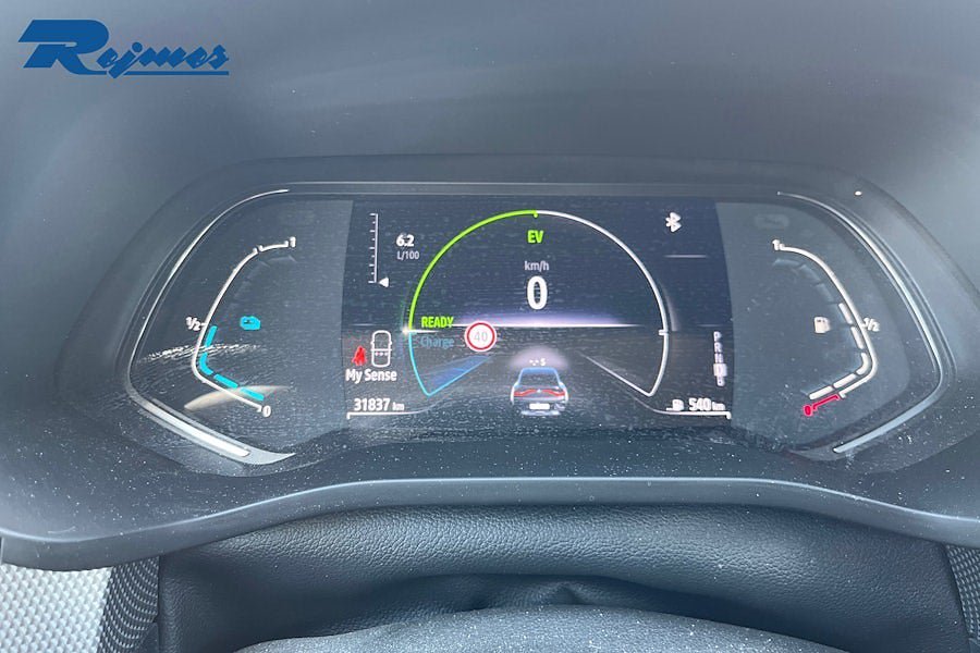 Vehicle Image 9