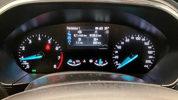 Vehicle Image 13