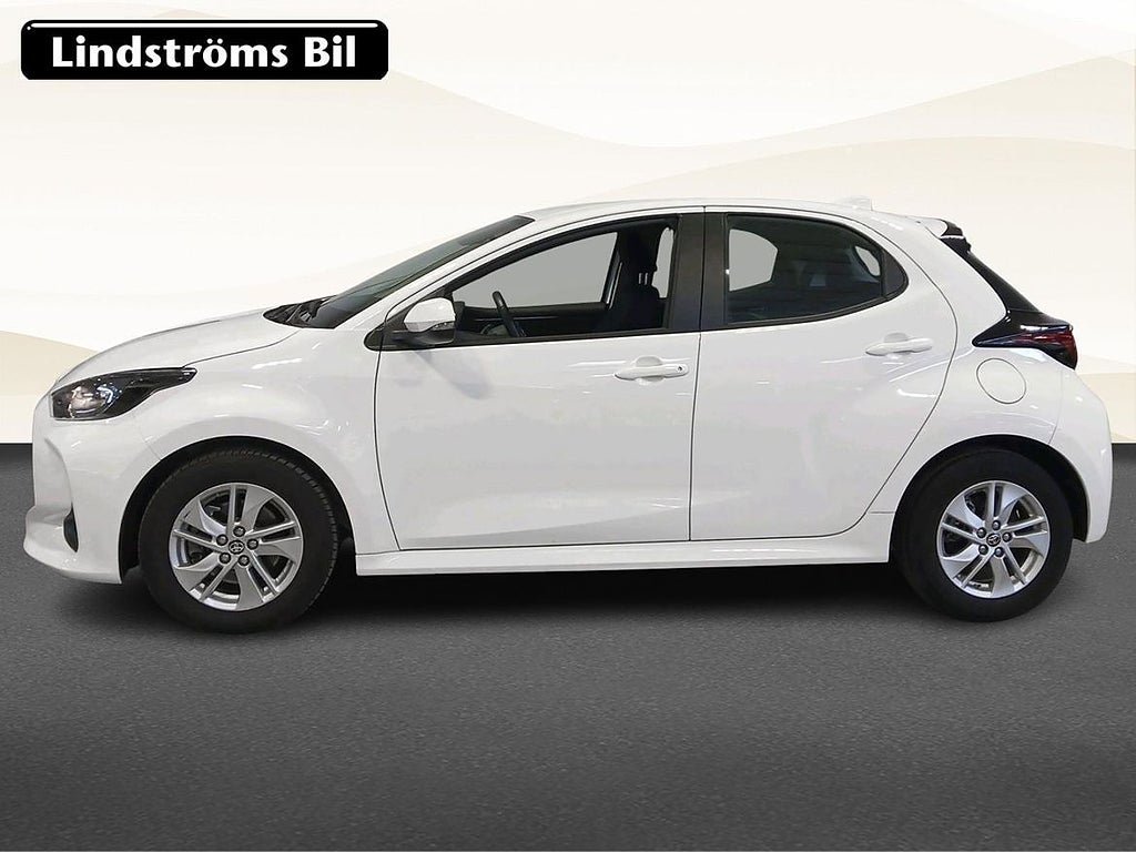 Vehicle Image 6
