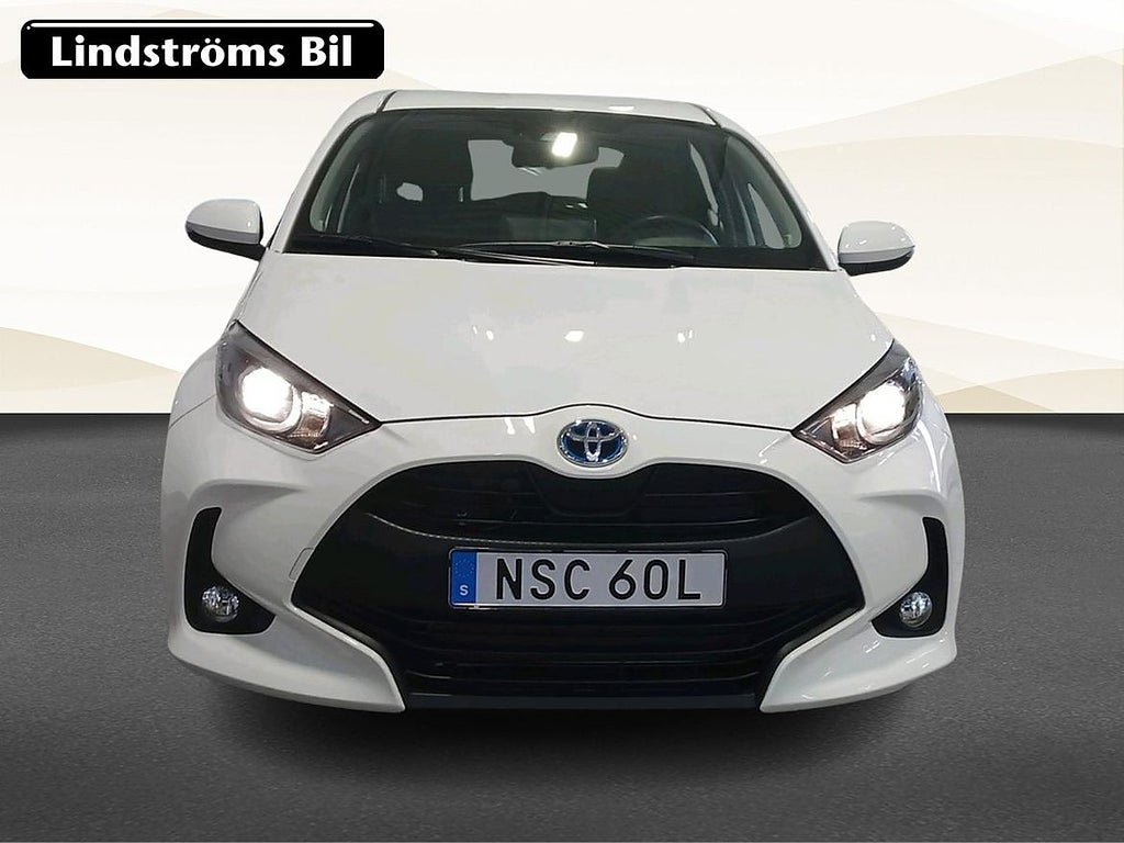 Vehicle Image 9