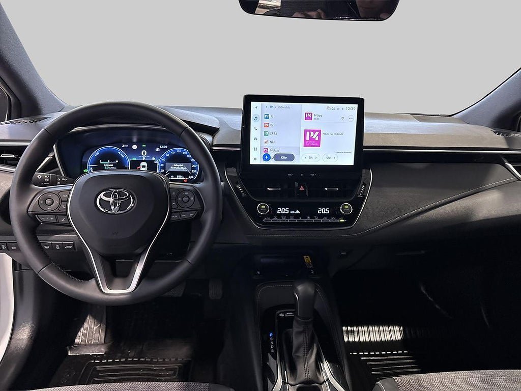 Vehicle Image 12