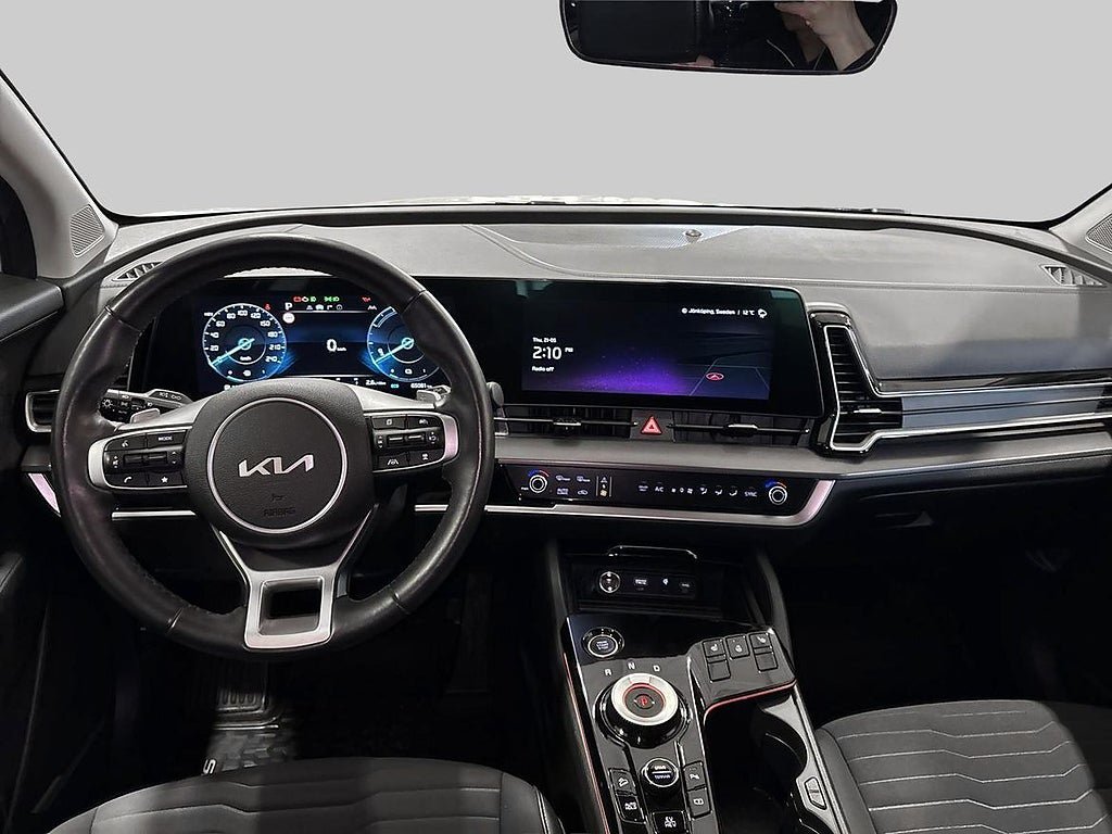 Vehicle Image 11