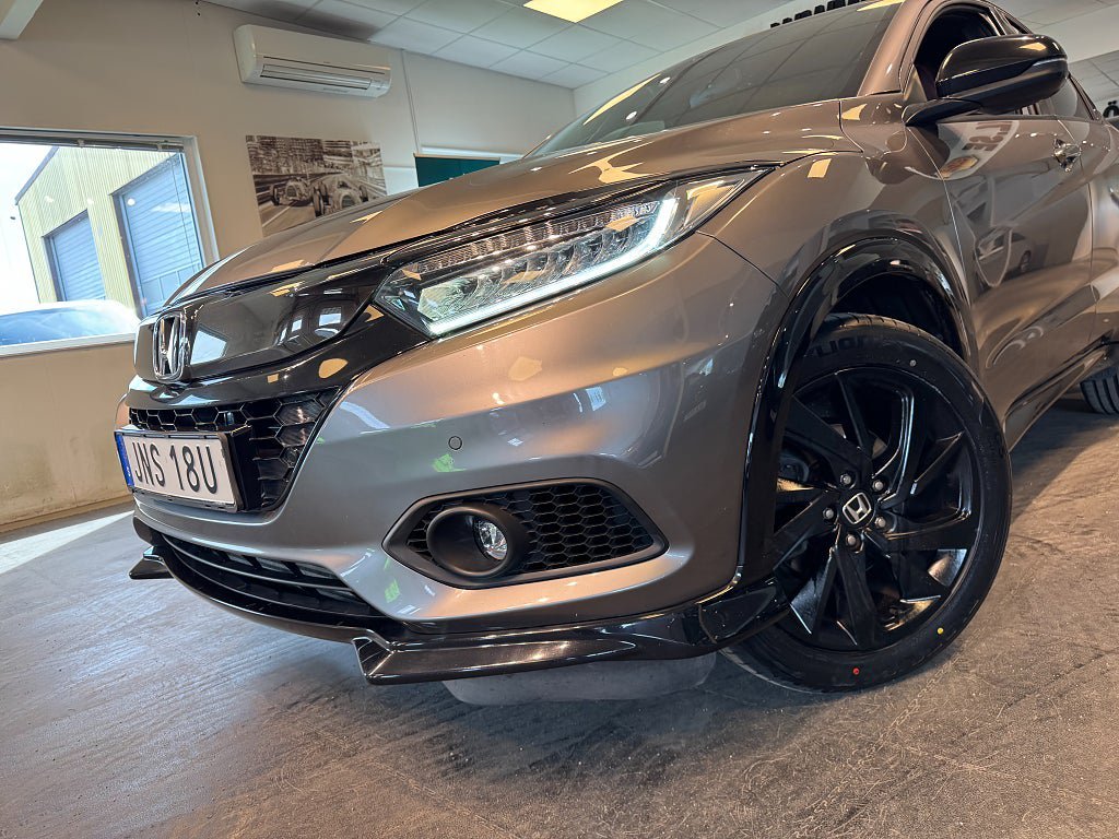 Vehicle Image 6