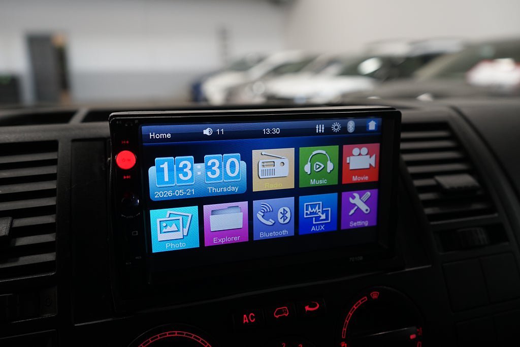 Vehicle Image 12