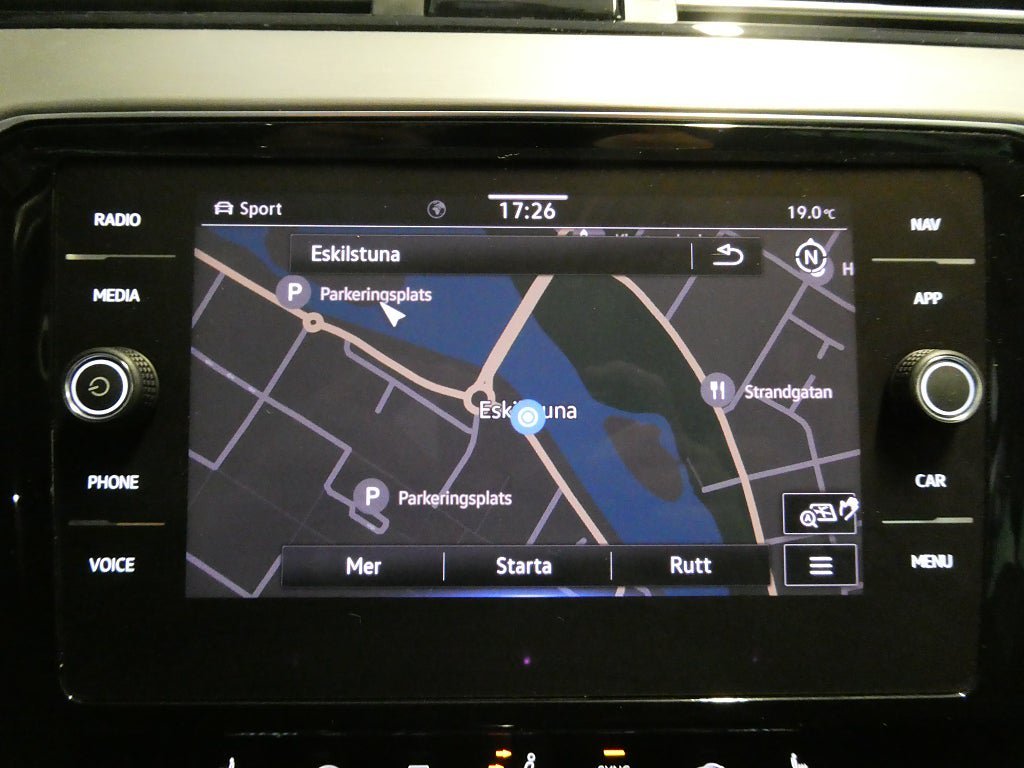 Vehicle Image 17