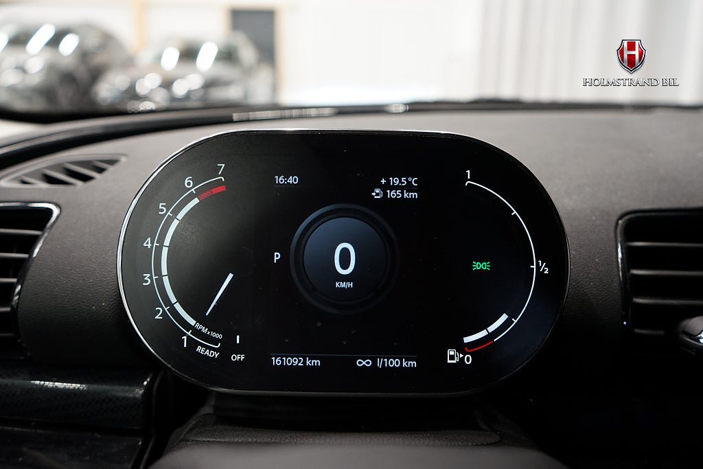 Vehicle Image 13