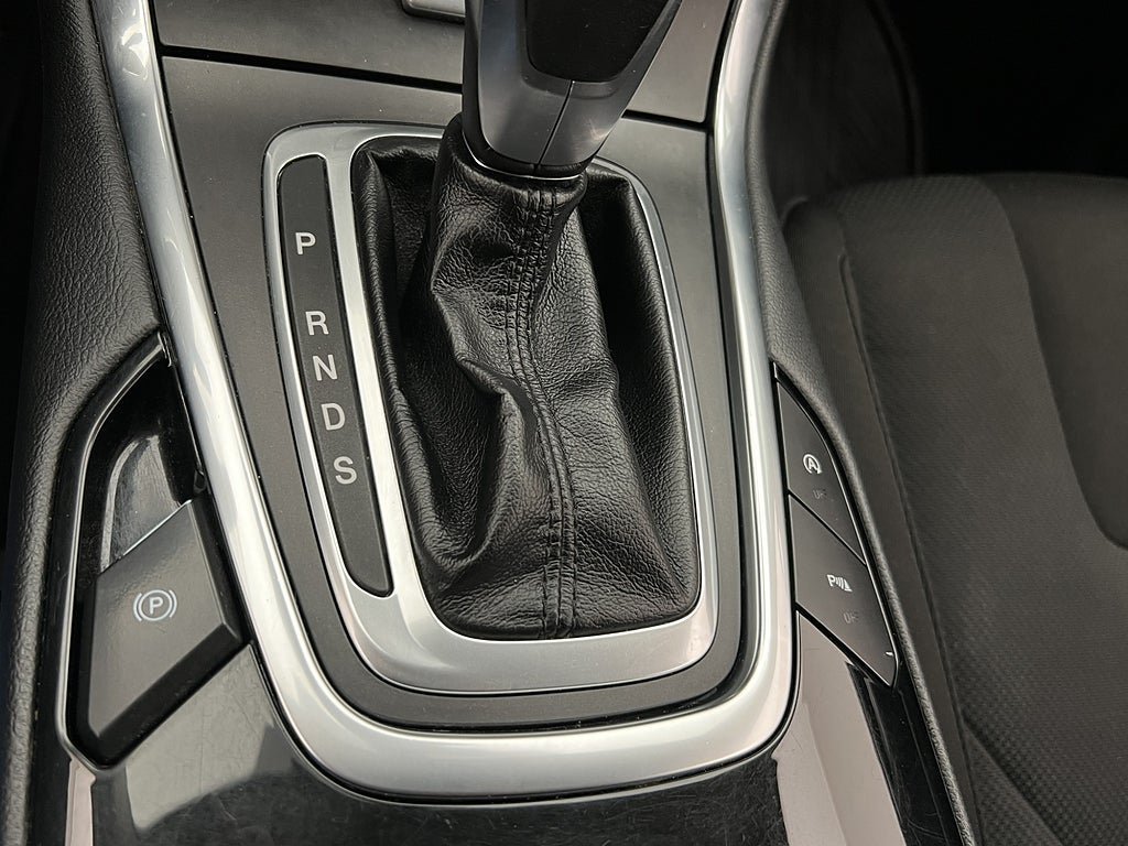 Vehicle Image 22