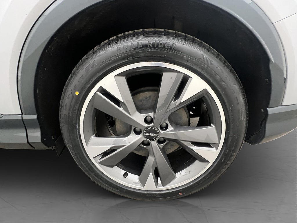Vehicle Image 31