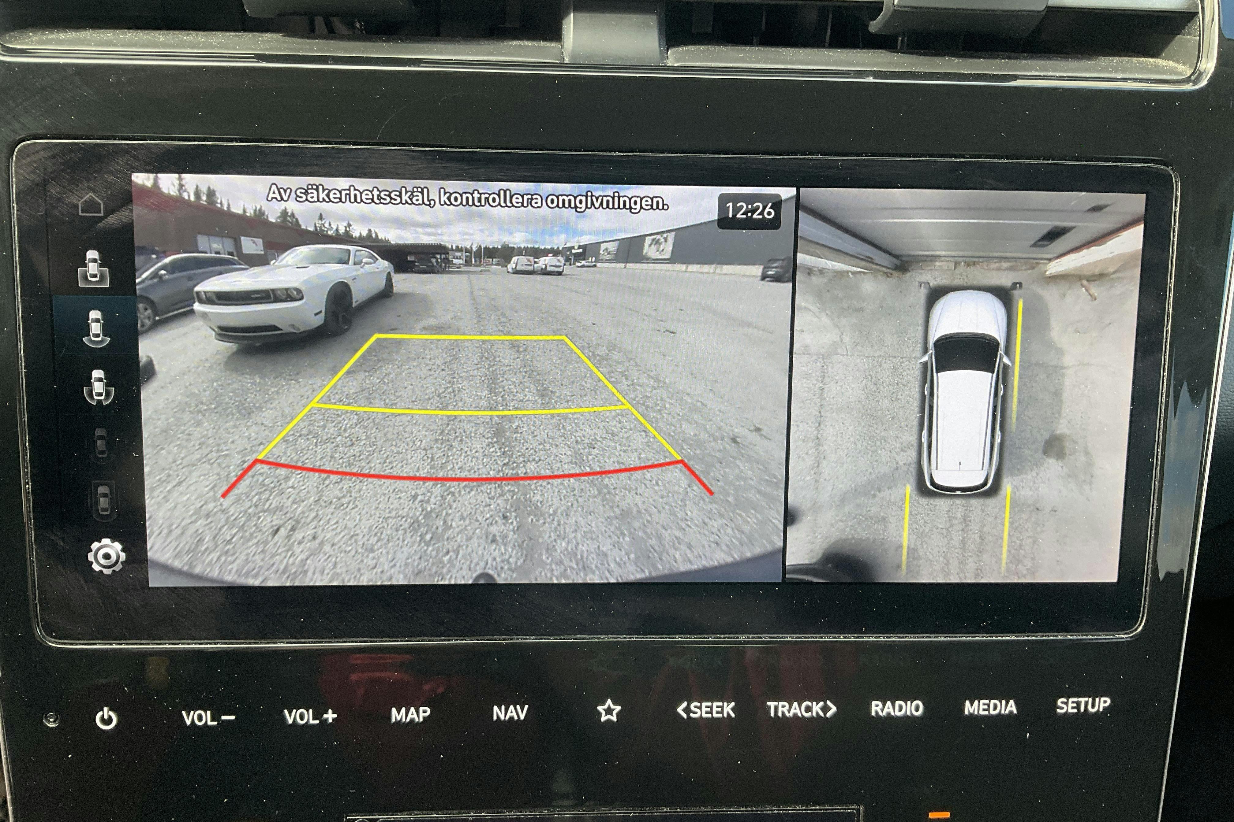 Vehicle Image 14