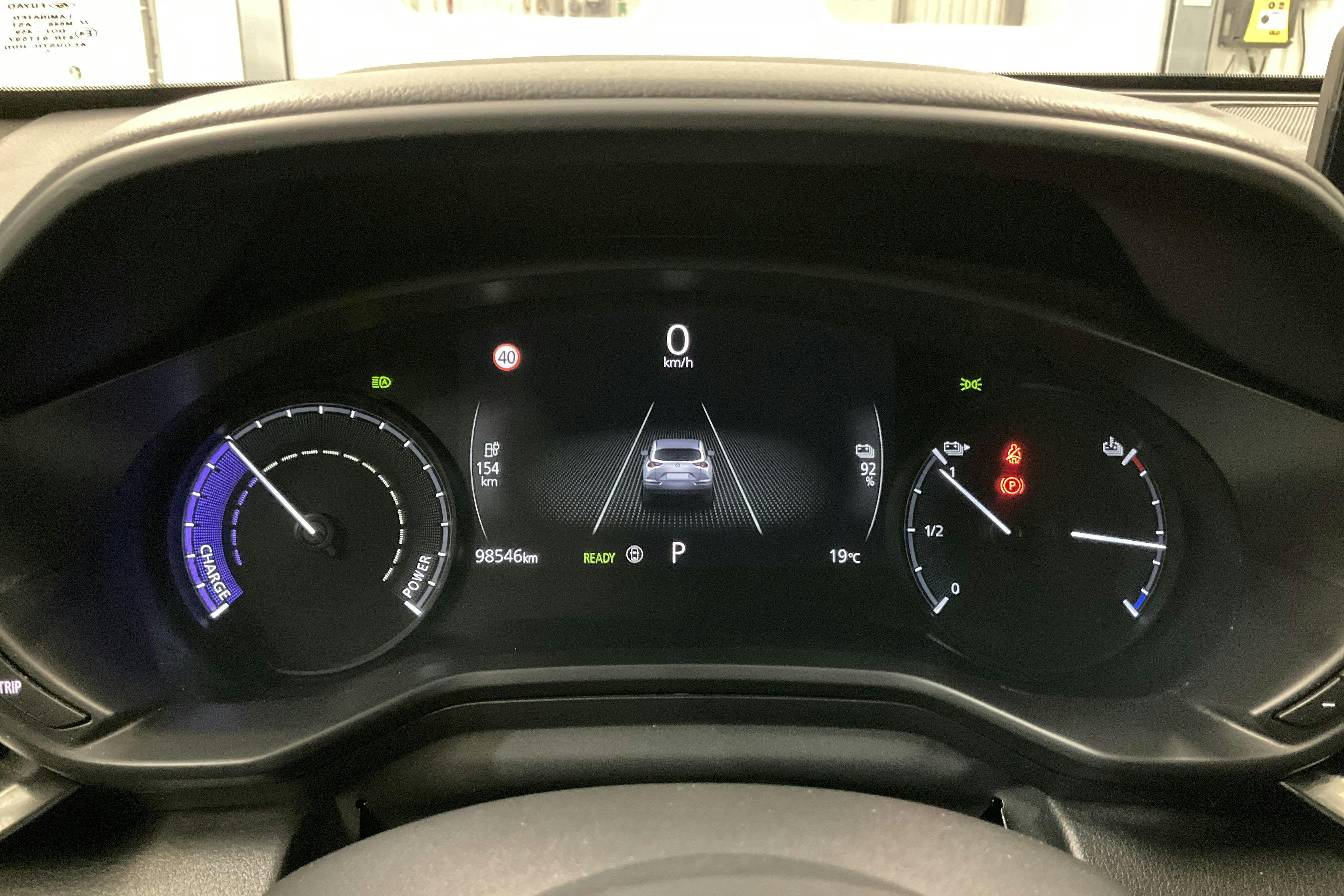 Vehicle Image 10