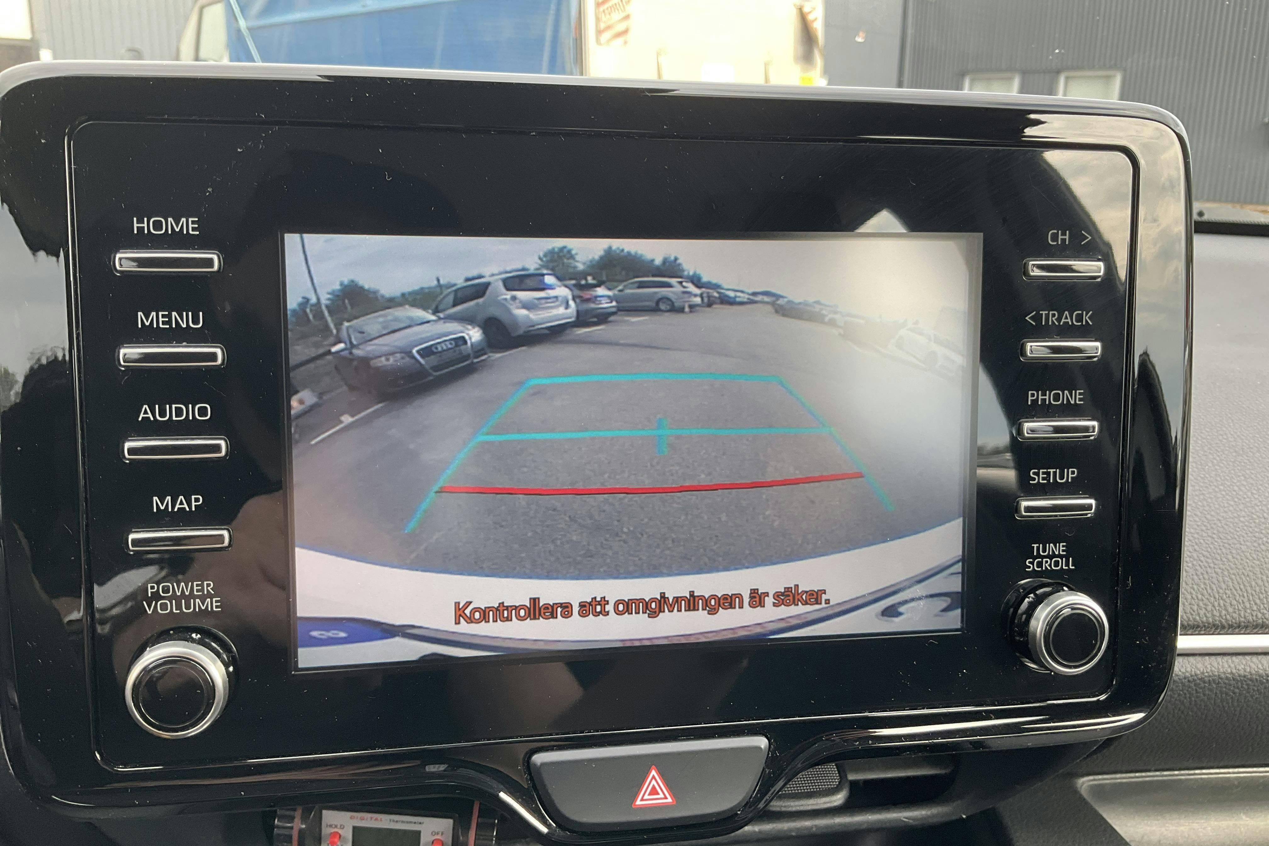Vehicle Image 11