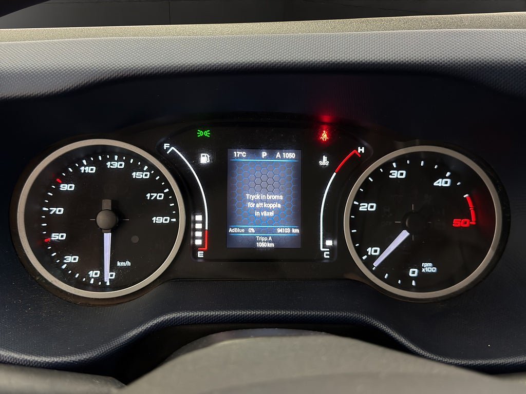 Vehicle Image 26