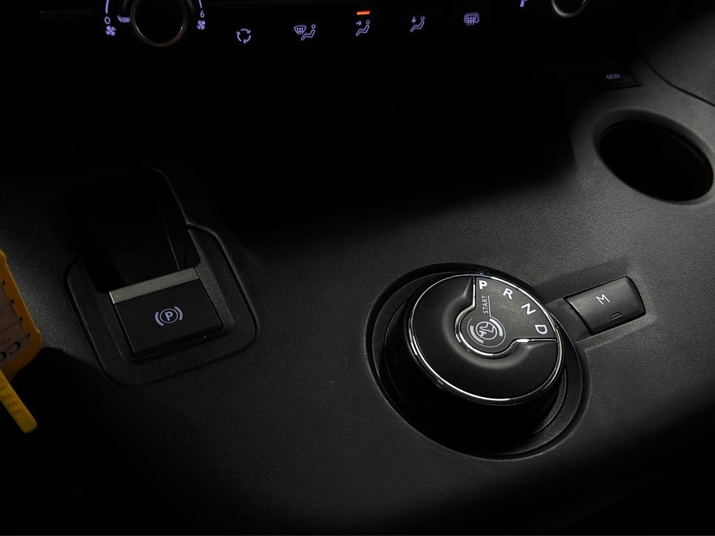 Vehicle Image 27