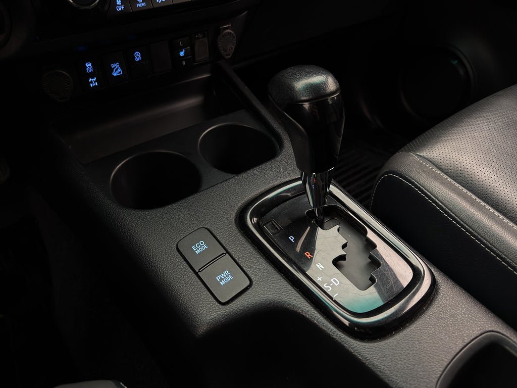 Vehicle Image 27